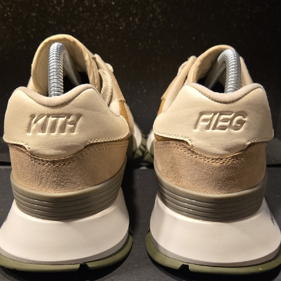 Ronnie Fieg Kith New Balance Men's Rc1300 10th Anniversary - Picture 6 of 13